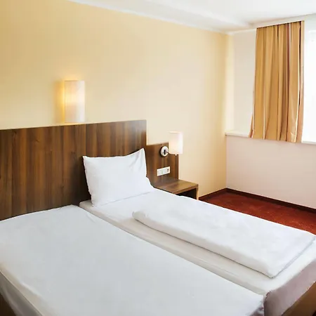 Hahn Hotel 3*