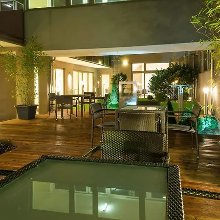 Pakat Hotel Vienna
