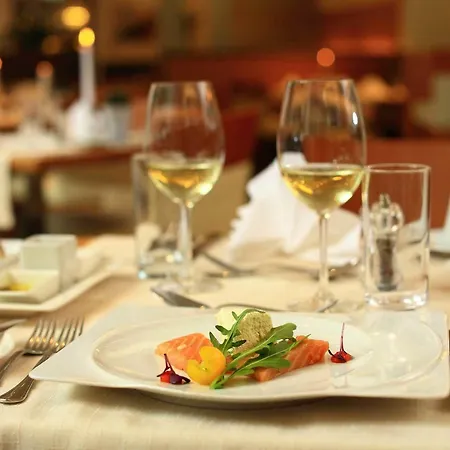 De France Hotel 5*