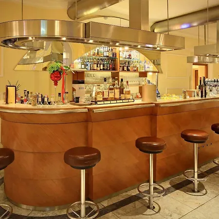 De France Hotel 5*