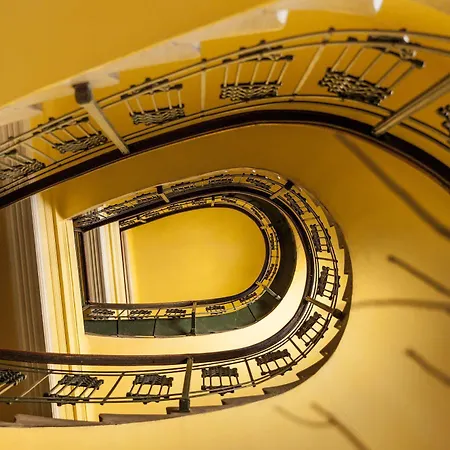 Hotel Bergwirt Schönbrunn Wien
