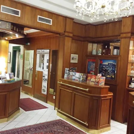 Hotel Domizil 4*