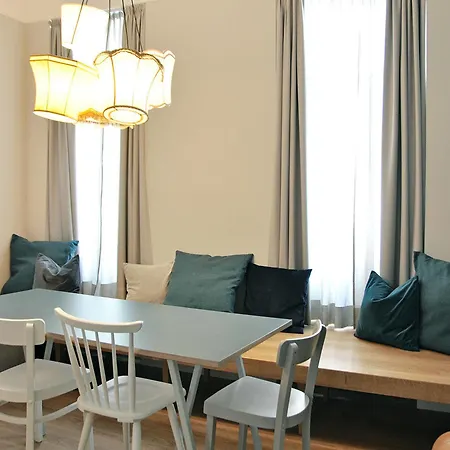 Graetzlhotel Schoenbrunn Hotel 3*