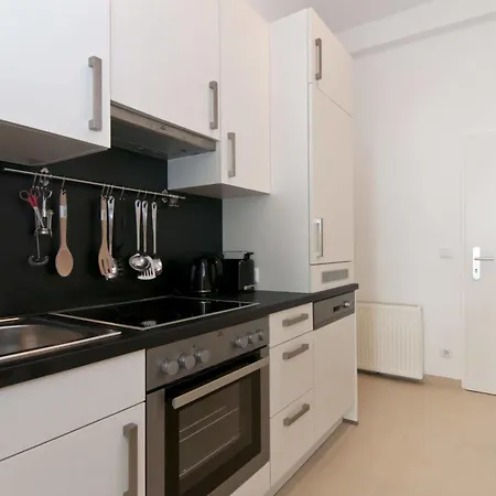 Premium Naschmarkt Apartment Vienna