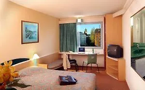 Ibis 3*