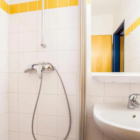 Mynext - Westbahnhof One Hostel Wien