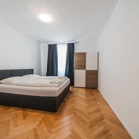 Apartment Edelweiss City State Opera *