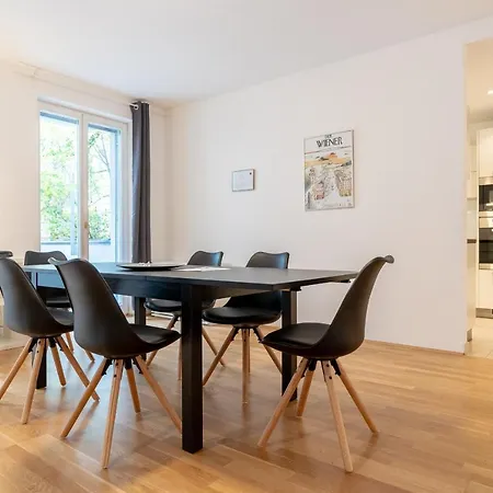 Apartment - Schwarzenbergplatz