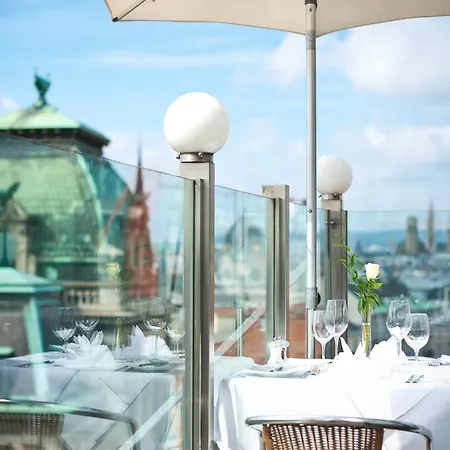 Royal Hotel 4*