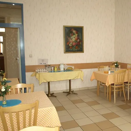 Stalehner Hotel 2*