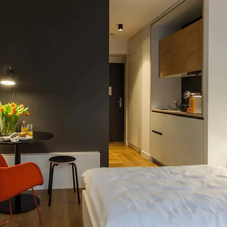 Aparthotel Smartments Business Hauptbahnhof - Serviced 3*