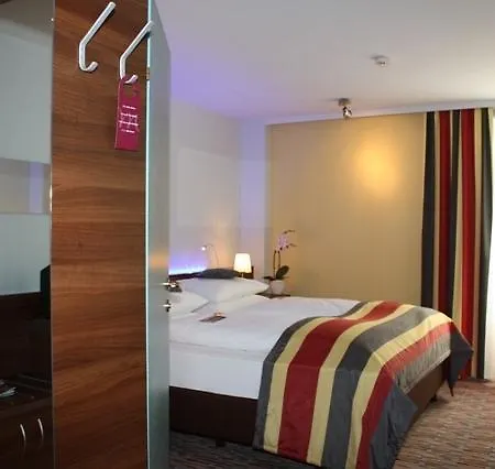 Hotel Leonardo Wenen