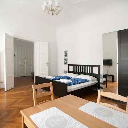Center Homes Viyana