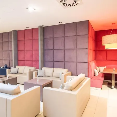 Orangerie Hotel 4*
