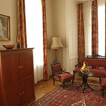 Domizil Hotel 4*