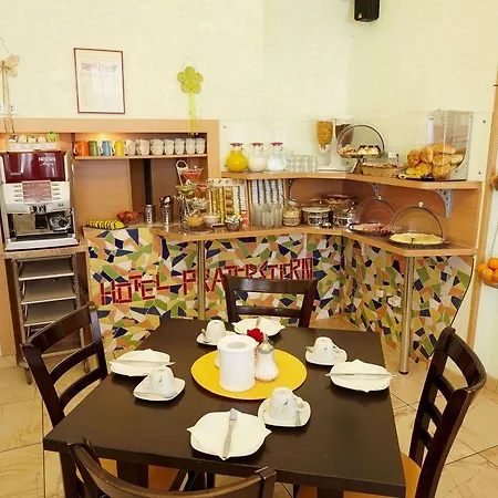 Urban Jungle Hotel apartamentowy