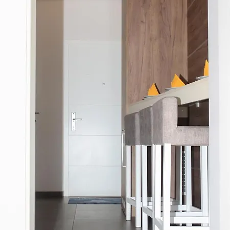 Christiano Hauptbahnhof | Contactless Check-in Apartment