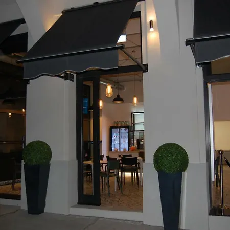 Hotel Apollo