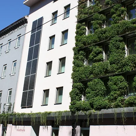 Bed & Breakfast Stadthalle 2*