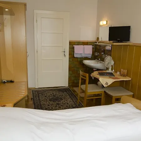 Schweizer Solderer Bed & Breakfast 3*