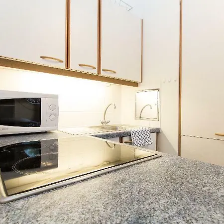 Apartmenthaus Hietzing I Contactless Check-in *