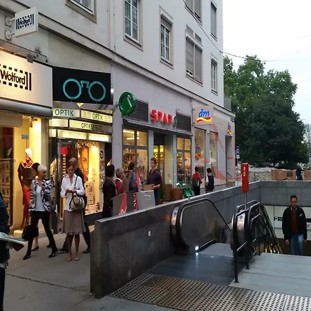 Goldfisch Park Apartment Vienna