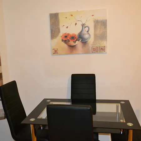 Goldfisch Am Donaukanal Apartment *