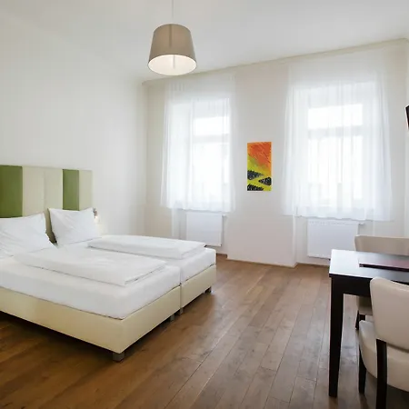 Hahn Boarding Apartment Vienna