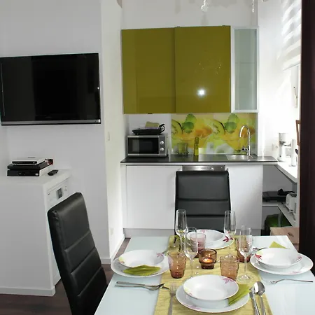 Govienna Small Modern 2* Wien