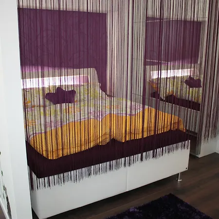 Govienna Small Modern 2* Wien