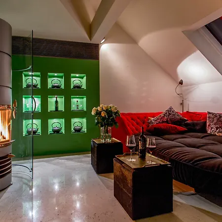 Szálloda House Of Time - Fancy 5*