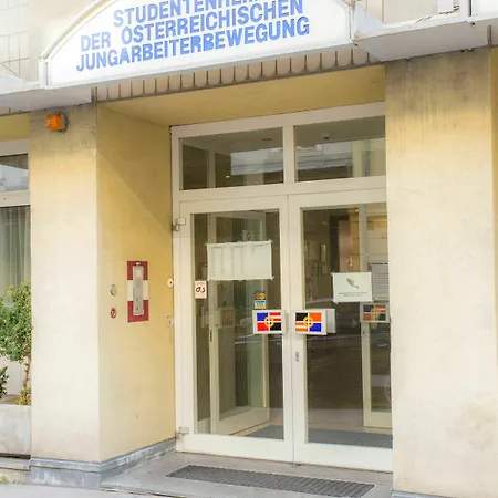Hostel Mynext - Westbahnhof One