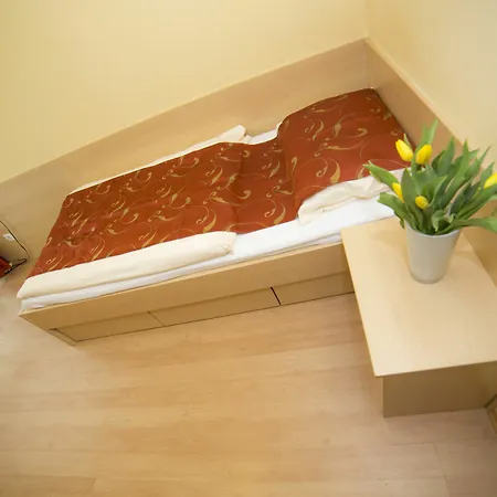 Mynext - Westbahnhof One Wien