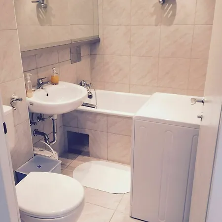 Apartment Affordable Near Center