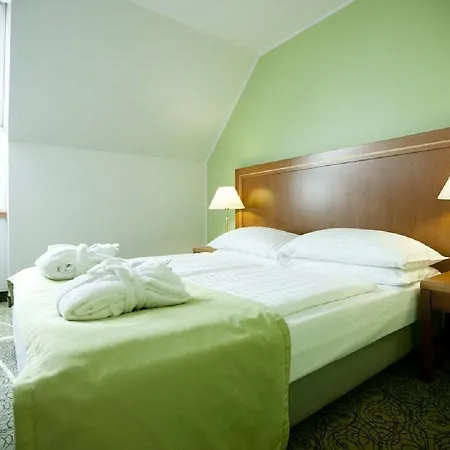 Mercure Westbahnhof וינה