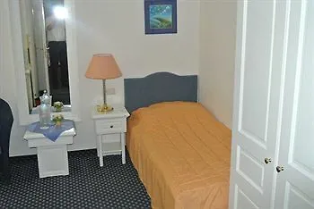 Szálloda Arthotel Ana Adlon