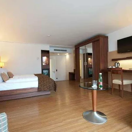 Imlauer 4*