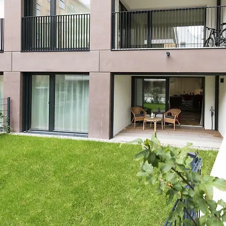 Sweet Garden Apartment