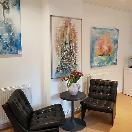 Atelier Lomani Apartment