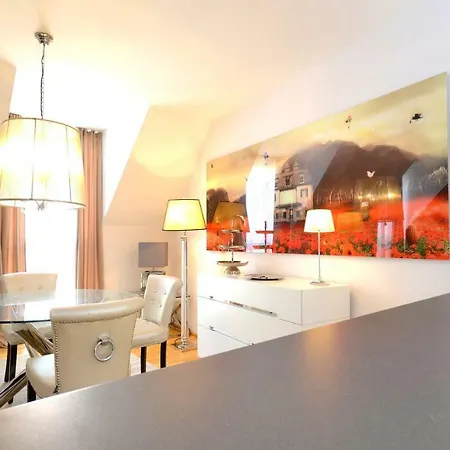 City Center Penthouse Graben *