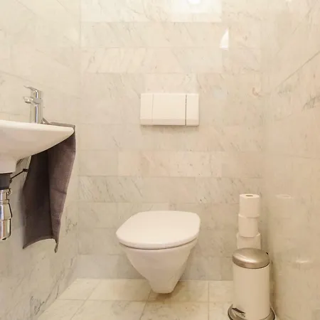 Living - Rathaus Apartment Vienna