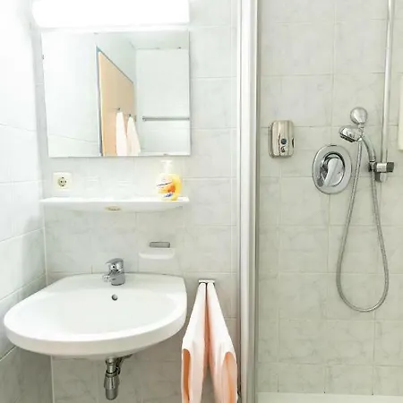 Sommerhotel Don Bosco Hotel Viena