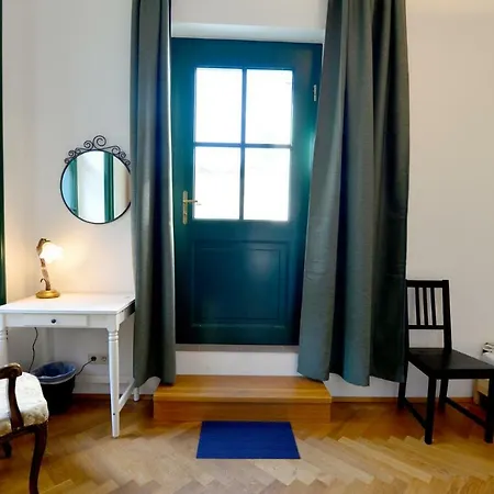 Quiet & Green, With Terrace Bécs