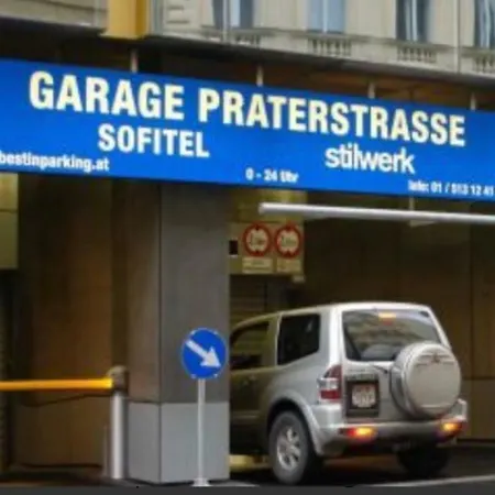 Apartment Center