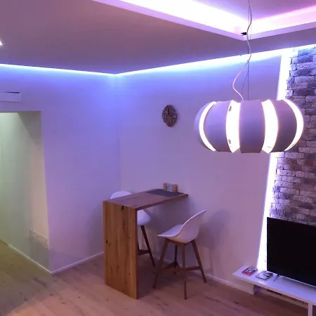 Premium Apartment *