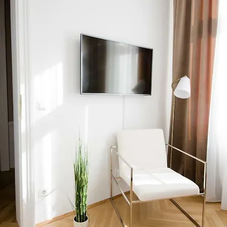 Apartment Urania - Mai's Vienna