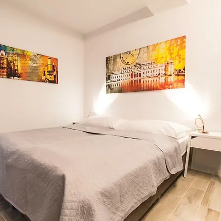Checkvienna - Lerchenfelder Strasse Апартаменты *
