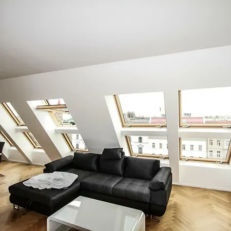 Edelweiss City United Nations Apartment *