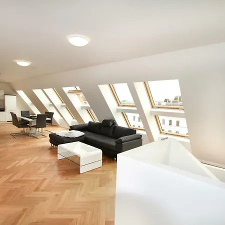 Edelweiss City United Nations Apartment *