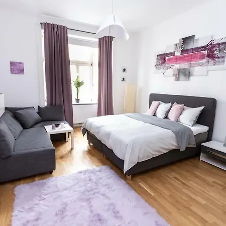Apartment Radiant Premium - Messe